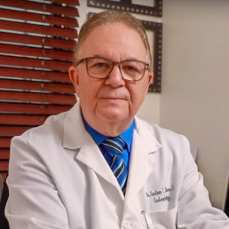 Dr. Gustavo Lluberes Gómez